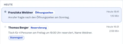 Ausschnitt aus dem Kundenbereich: zwei eingegangene Anrufe mit Namen, Thema und Zusammenfassung